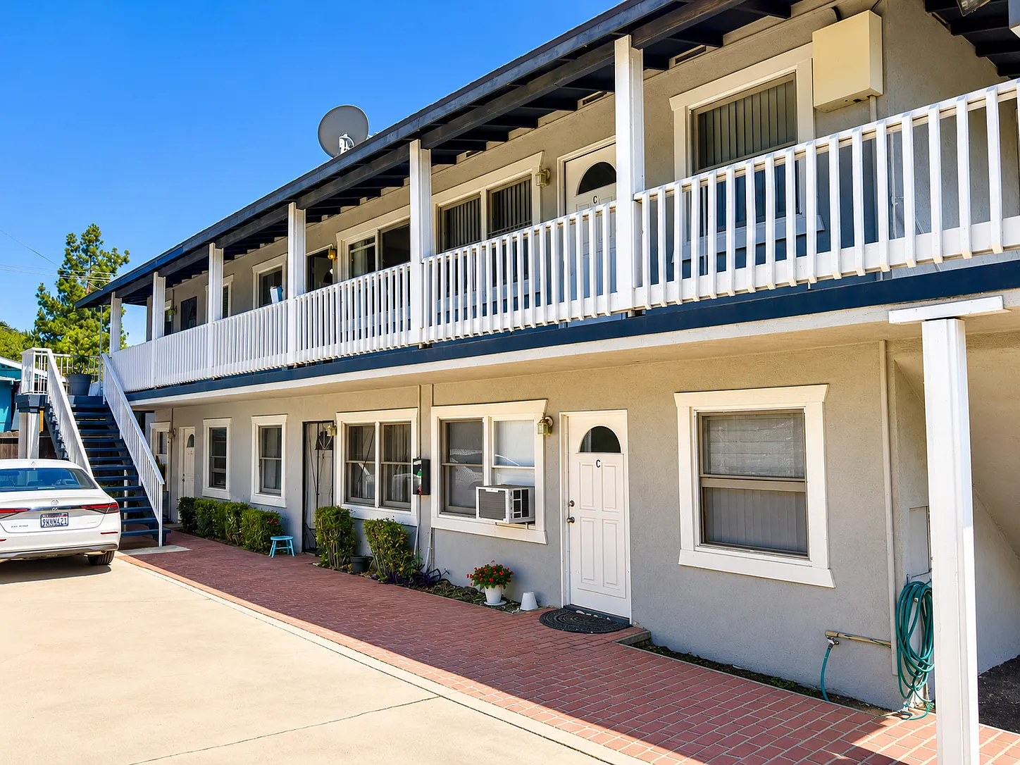 1 bed, 520 sqft, $1,899 — Photo 3
