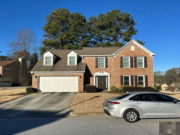 2nd image of 4905 Fieldpointe Way