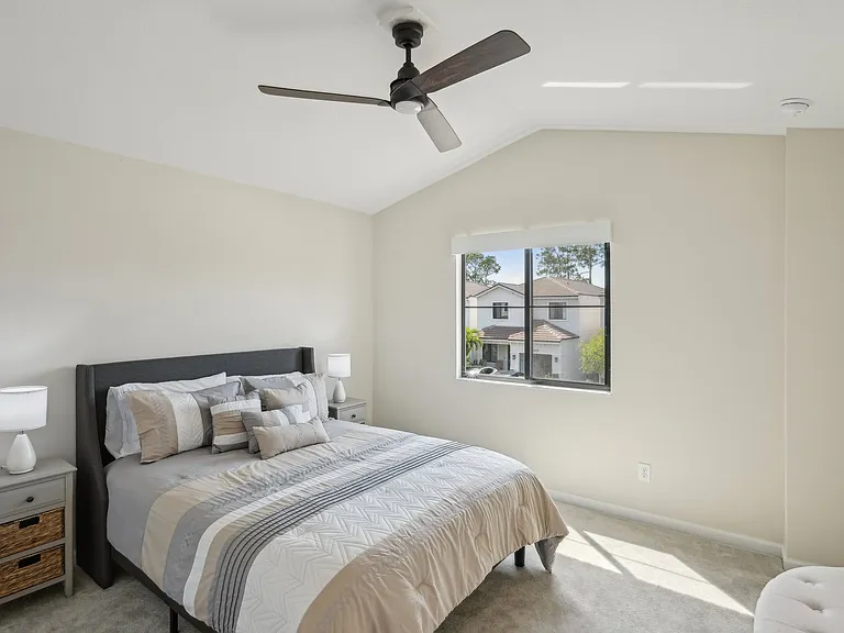 Guest Bedroom #1