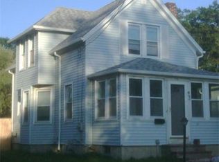 93 Main St, Fairhaven, MA 02719