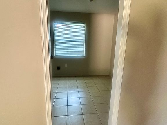 Entrance into kitchen