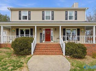 107 Tessie Dr SE, Owens Cross Roads, AL 35763