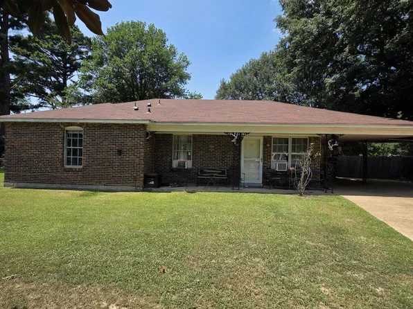 7763 Deerfield Cv, Southaven, MS 38671
