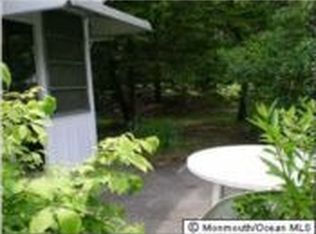 3 River Ave, Toms River, NJ 08753