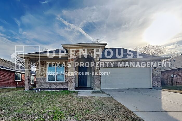 1st image of 926 Penny Royal Ct