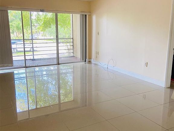 4th image of 4205 N University Dr APT 210