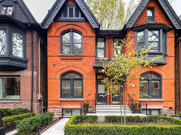 2nd image of 33 Tranby Ave