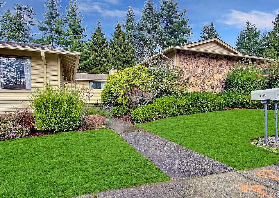 1st image of 1110 S 249th Pl