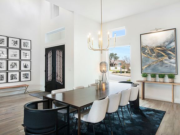 5th image of 6323 Sevilla Cir