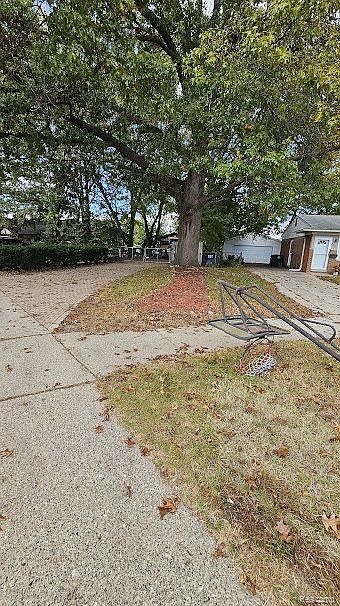 2nd image of 0 S Byfield St