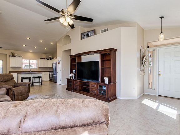 4th image of 12137 N Makayla Canyon Ln