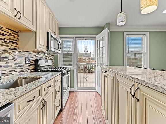 3rd image of 3217 Woodring Ave