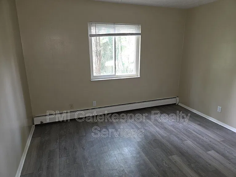 2459 Montana Ave #4 — Photo 17
