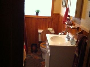 111 East Depot Way, MASONTOWN, WV 26542