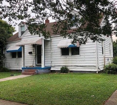 4th image of 2846 Ballentine Blvd