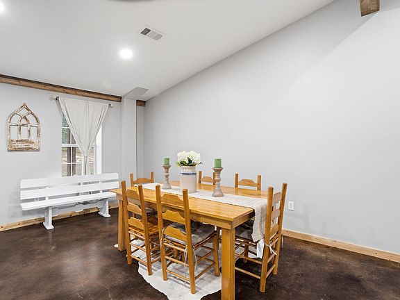 3rd image of 86 County Road 21