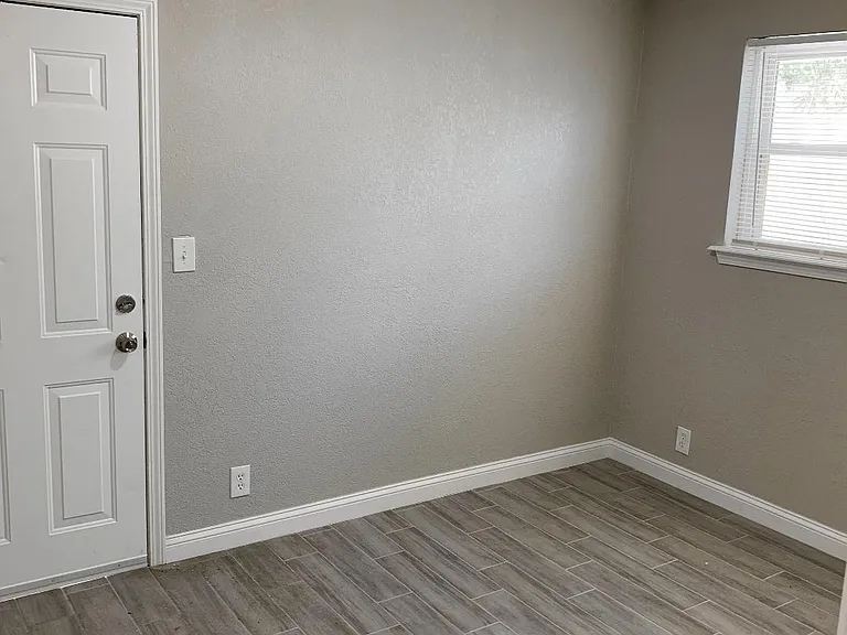58 Dudley St #2 — Photo 8