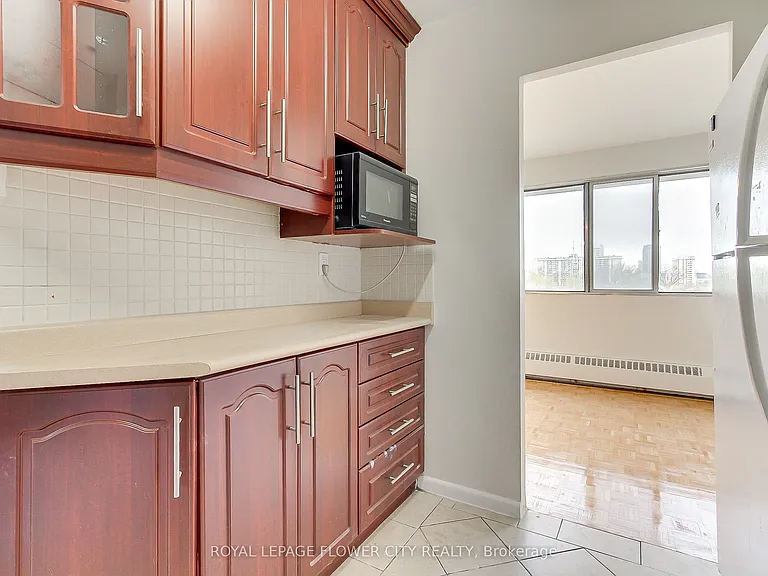 10 Sunny Glen Cres #909 — Photo 16