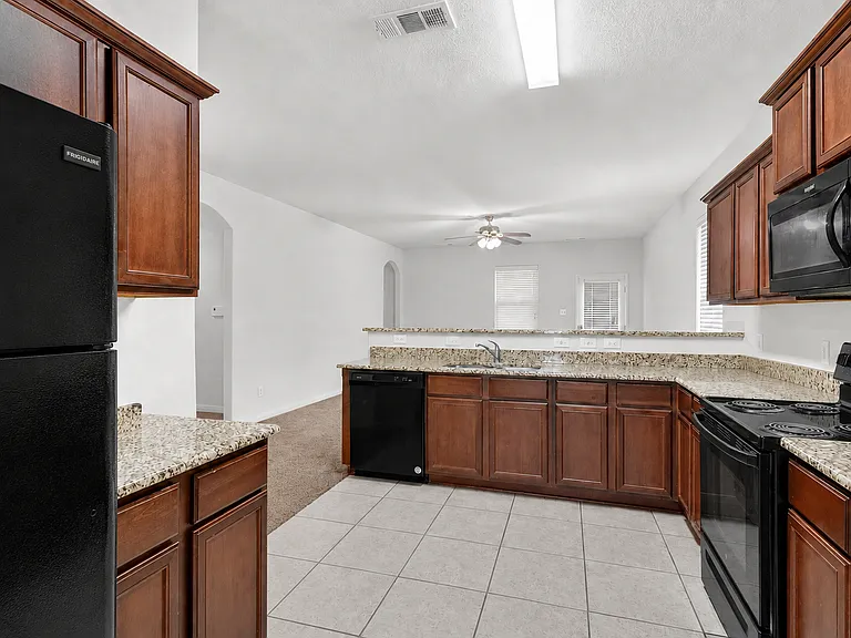 1224 Arizona Dr — Photo 14