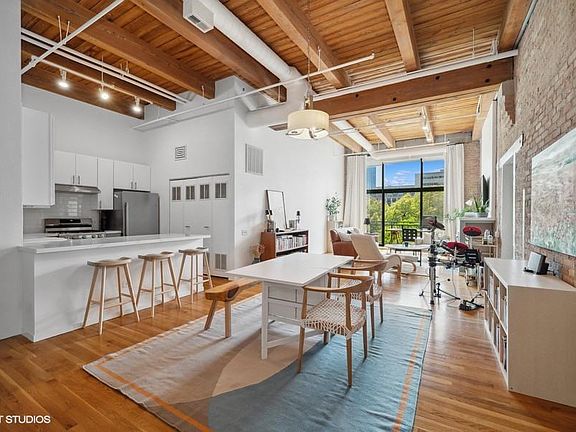 2nd image of 1727 S Indiana Ave #306R