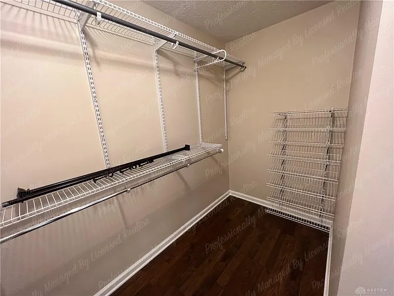 1131 Windsong Trl — Photo 34