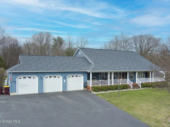 71 Raylinsky Road, Ballston Lake, NY 12019
