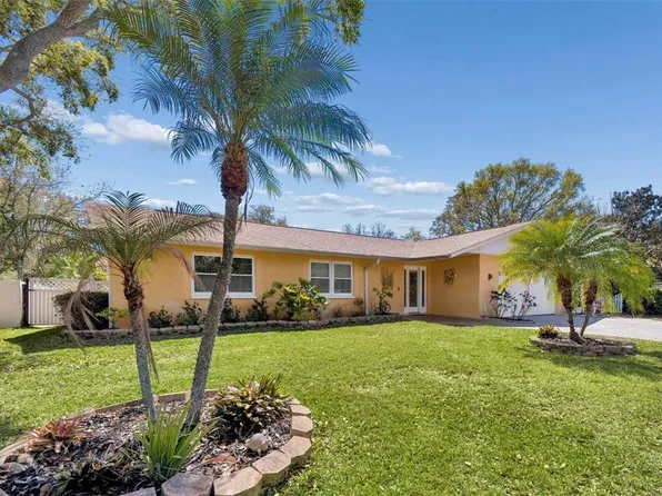 1807 Oak Forest Dr S, Clearwater, FL 33759