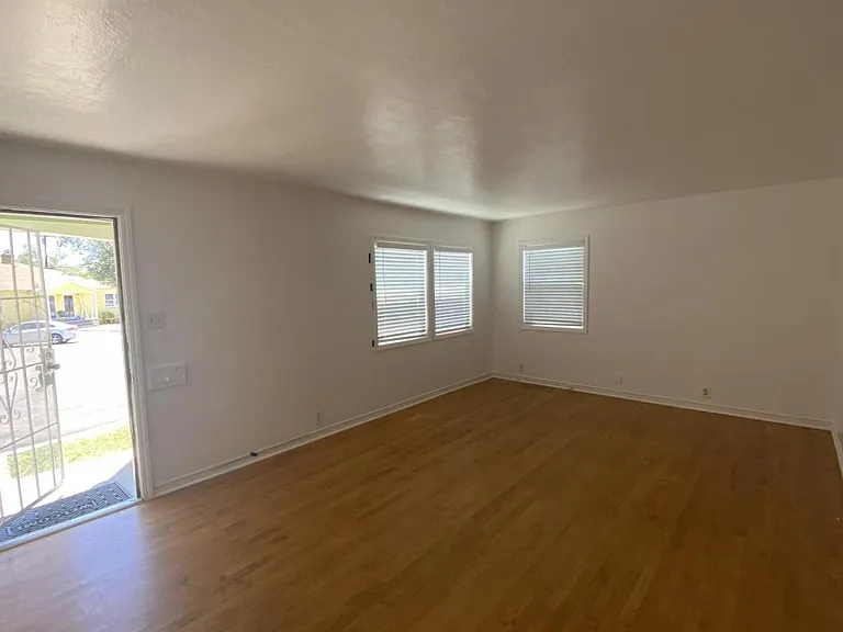 80 Arden Cir — Photo 4