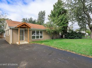 33148 N Sunset Ave, Grayslake, IL 60030