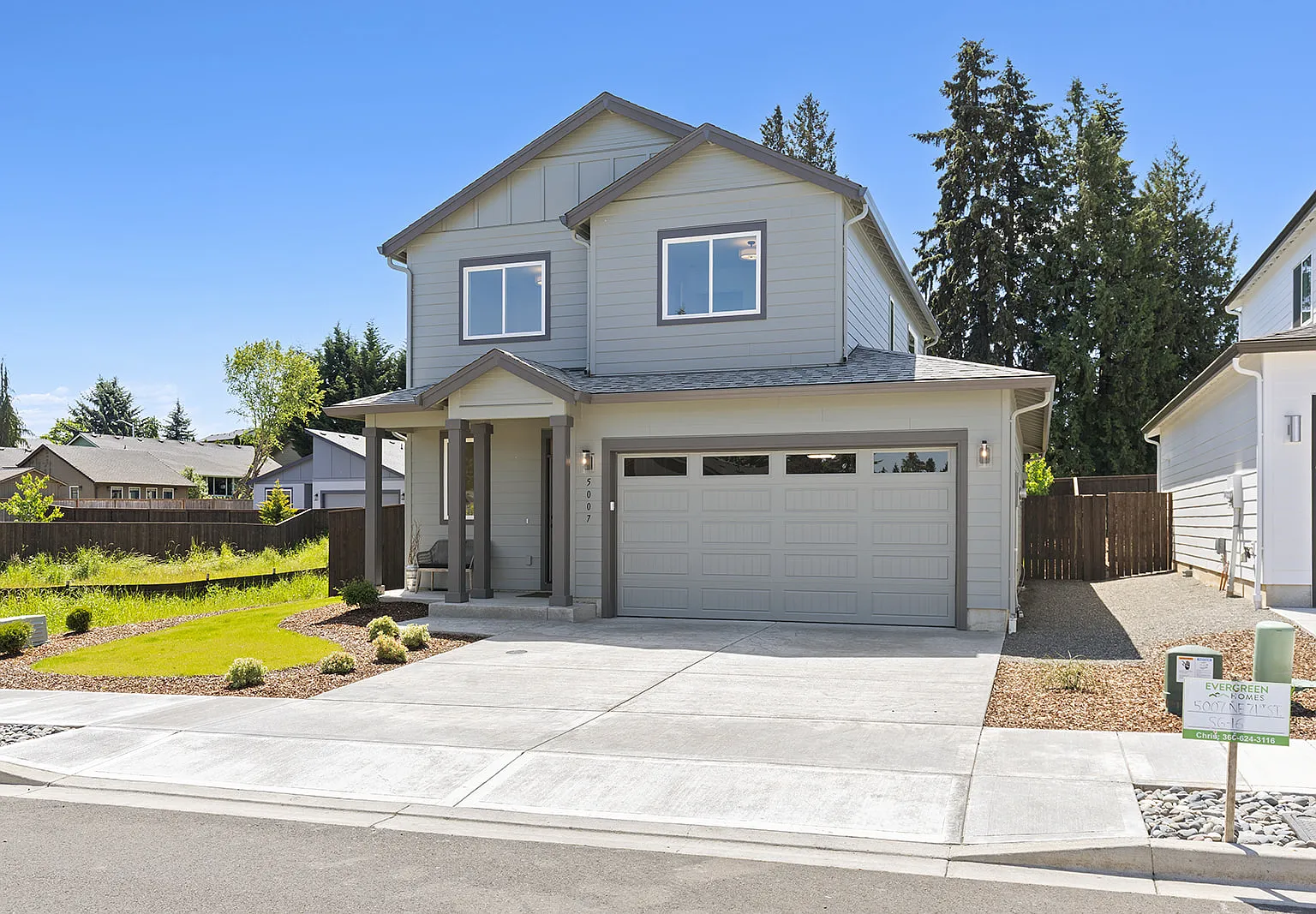 3 bed, 2.5 bath, 1849 sqft, $3,500 — Photo 3