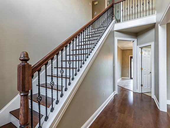 2nd image of 4108 Golden Maple Ct