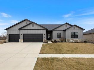 213 Ashurst Ln, O'Fallon, IL 62269