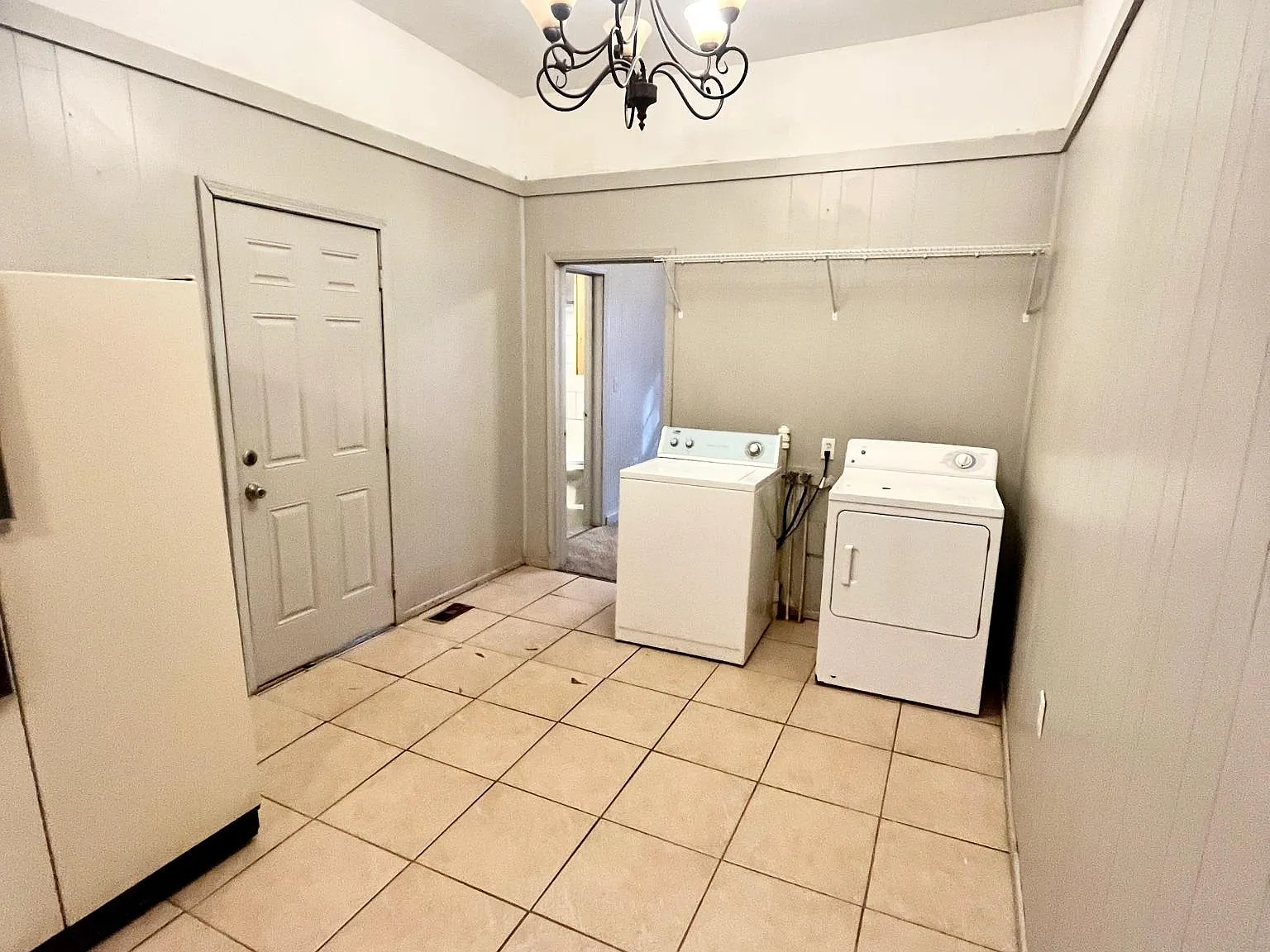 2 bed, 903 sqft, $995 — Photo 4