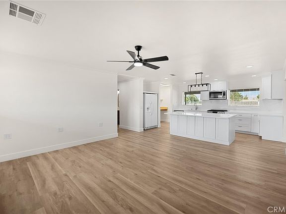 3rd image of 14265 Santee Rd