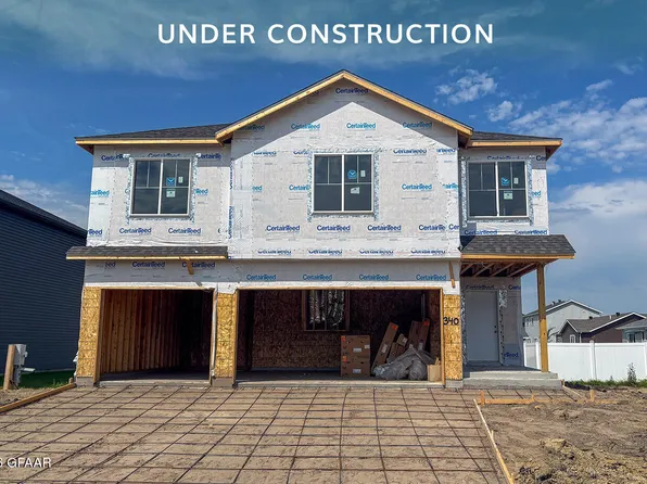 340 Wren Dr, Grand Forks, ND 58201