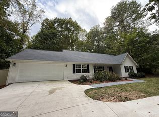 68 Lakeview Ter, Dallas, GA 30132