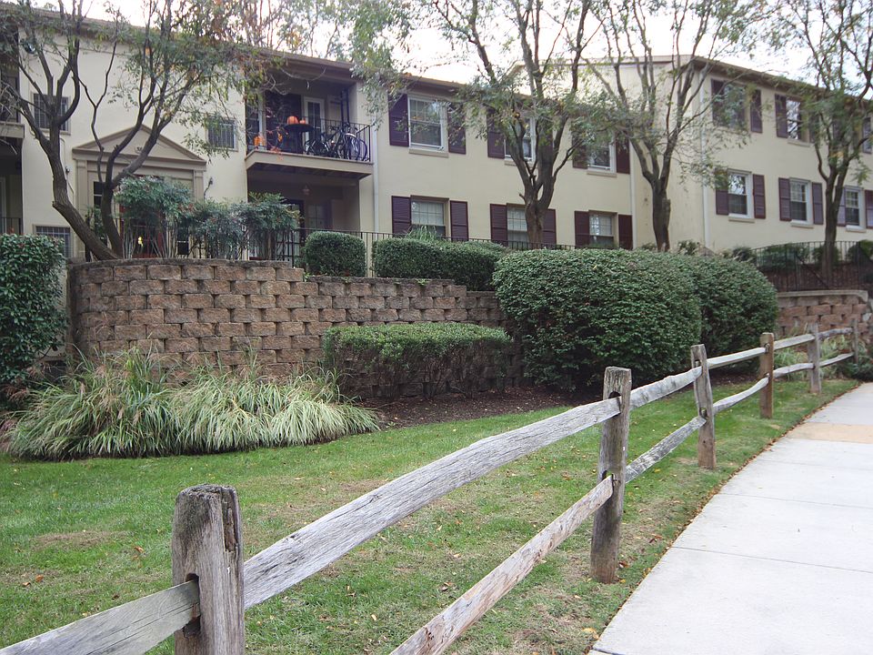 5809 Cambridge Drive