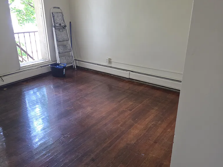 12 Beechwood Ave #15 — Photo 21