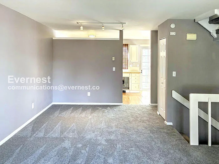 2828 Silverplume Dr #S5 — Photo 7