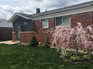 7176 Birch St, Taylor, MI 48180