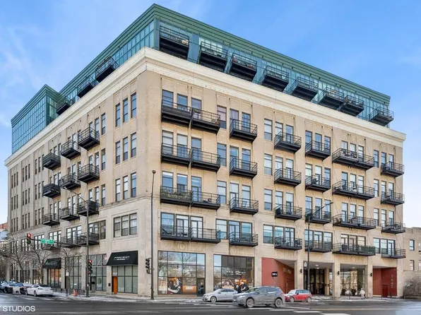 1645 W Ogden Ave Unit 402, Chicago, IL 60612