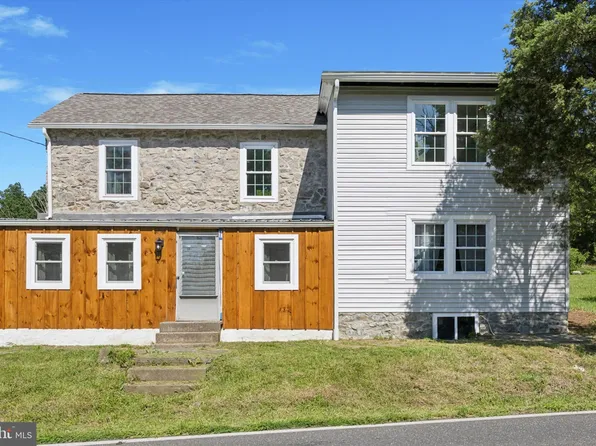 379 Schwenksville Rd, Schwenksville, PA 19473
