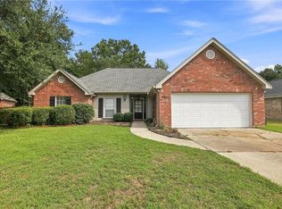 621 Piney Ridge Cir, Madisonville, LA 70447