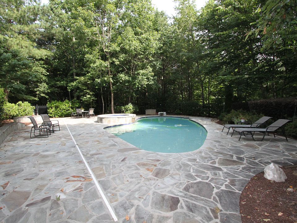 Salt Water Pool & Hot Tub