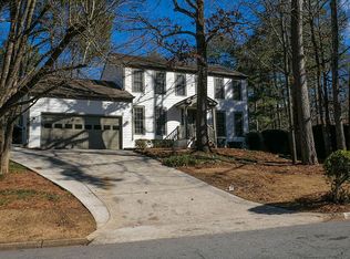 355 Barrington Dr E, Roswell, GA 30076
