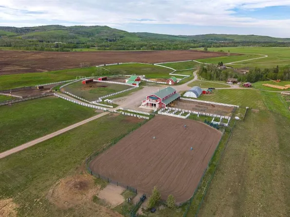 224253 434th Ave W, Foothills County, AB T0L 2A0