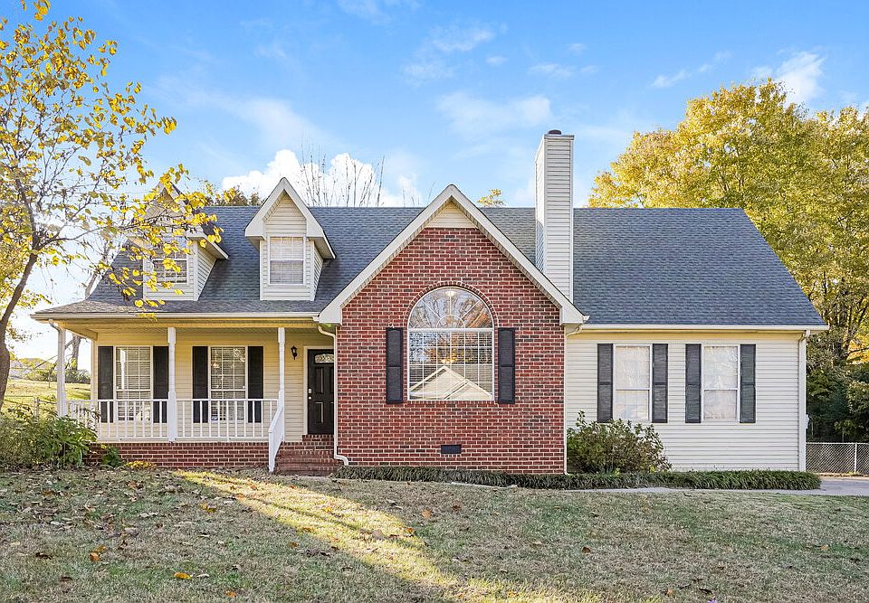 1st image of 642 Knollwood Dr