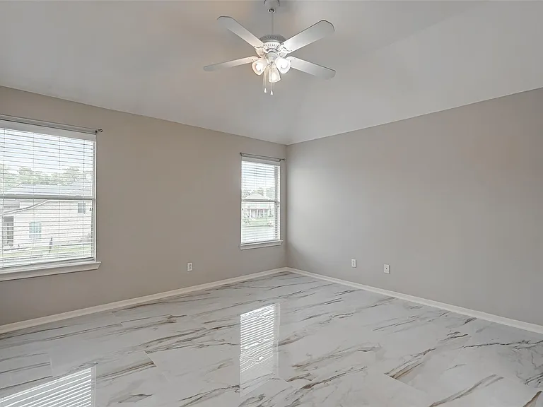 11954 Galentine Point — Photo 19