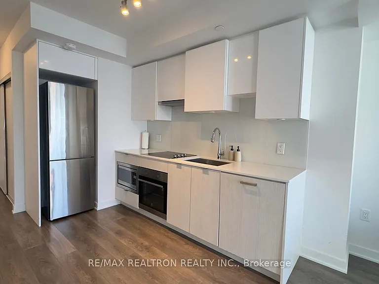 195 Redpath Ave #3411 — Photo 15