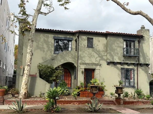 251 N Almont Dr, Beverly Hills, CA 90211